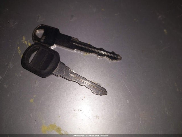 46179013 :رقم المزاد ، 1GNEK13R0VJ427090 vin ، 1997 Chevrolet Tahoe Ls مزاد بيع