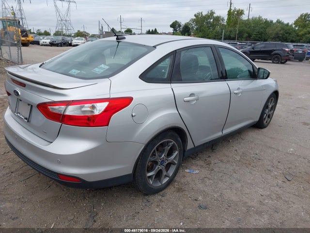 Ford FOCUS SE 2014 1FADP3F20EL357021 Image 4