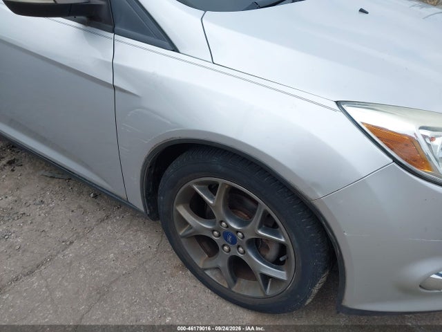 Ford FOCUS SE 2014 1FADP3F20EL357021 Image 6