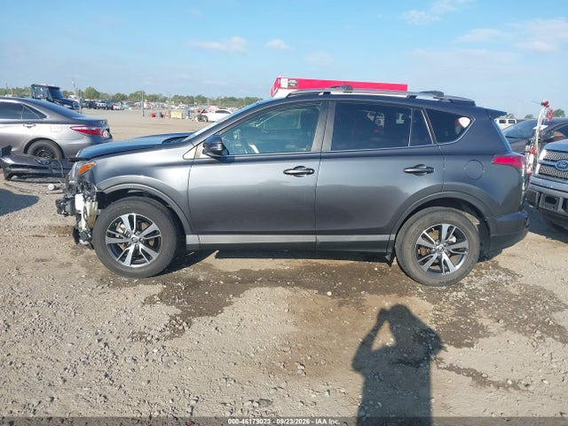 46179023 :رقم المزاد ، JTMWFREV3HJ144455 vin ، 2017 Toyota Rav4 Xle مزاد بيع