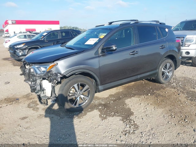 46179023 :رقم المزاد ، JTMWFREV3HJ144455 vin ، 2017 Toyota Rav4 Xle مزاد بيع