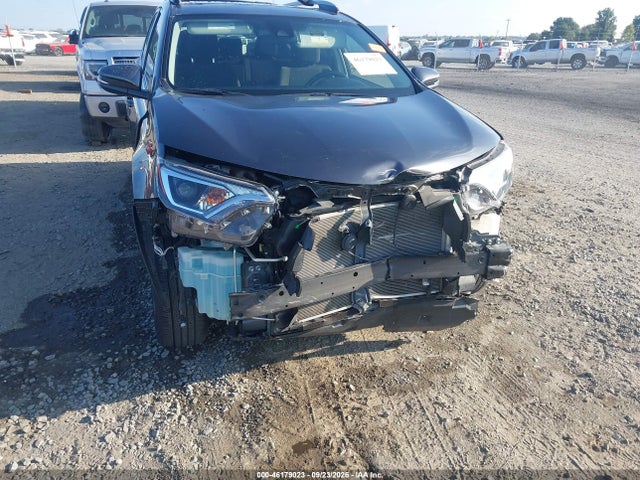 46179023 :رقم المزاد ، JTMWFREV3HJ144455 vin ، 2017 Toyota Rav4 Xle مزاد بيع