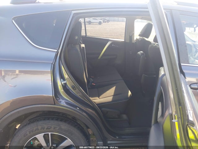 46179023 :رقم المزاد ، JTMWFREV3HJ144455 vin ، 2017 Toyota Rav4 Xle مزاد بيع