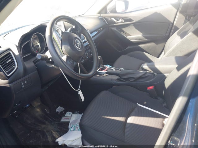 JM1BM1U75G1308277 Mazda Mazda3 I Sport