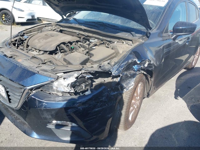 JM1BM1U75G1308277 Mazda Mazda3 I Sport