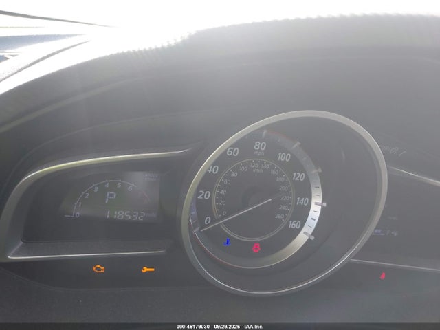 JM1BM1U75G1308277 Mazda Mazda3 I Sport
