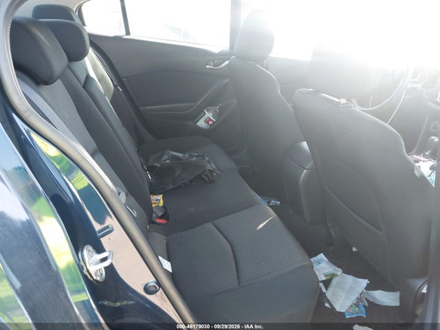 JM1BM1U75G1308277 Mazda Mazda3 I Sport