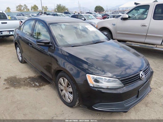 46179050 :رقم المزاد ، 3VWDX7AJ9BM021312 vin ، 2011 Volkswagen Jetta 2.5l Se مزاد بيع