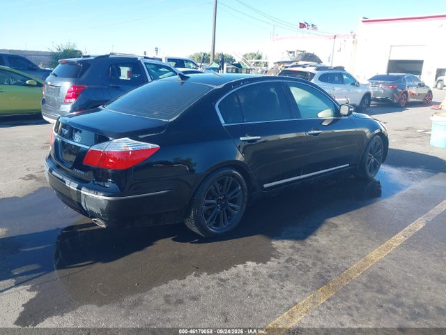 2009 Hyundai Genesis 4.6 მანქანა იყიდება აუქციონზე, vin: KMHGC46FX9U050561, აუქციონის ნომერი: 46179058