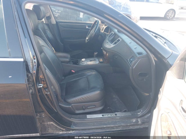 2009 Hyundai Genesis 4.6 მანქანა იყიდება აუქციონზე, vin: KMHGC46FX9U050561, აუქციონის ნომერი: 46179058
