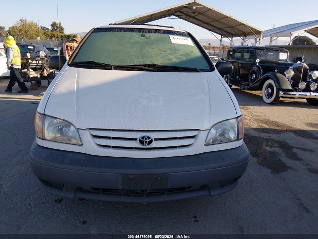 Продаж на аукціоні авто 2003 Toyota Sienna Ce, vin: 4T3ZF19C93U536048, номер лоту: 46179095