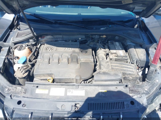 2015 Volkswagen Passat 2.0l Tdi Se მანქანა იყიდება აუქციონზე, vin: 1VWBV7A39FC085453, აუქციონის ნომერი: 46179097