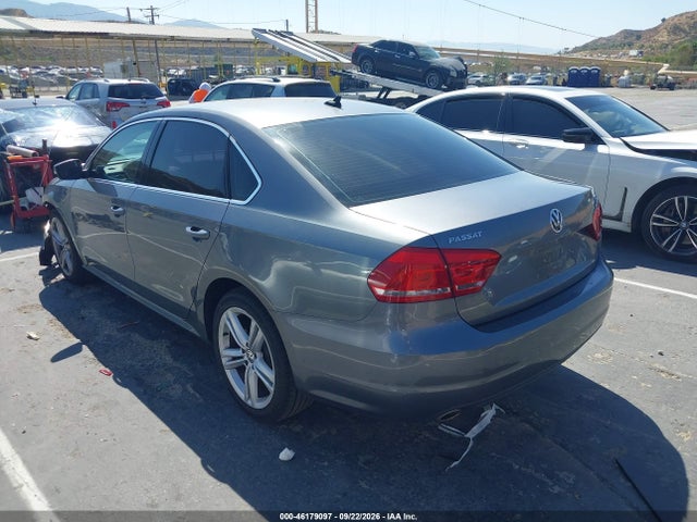 2015 Volkswagen Passat 2.0l Tdi Se მანქანა იყიდება აუქციონზე, vin: 1VWBV7A39FC085453, აუქციონის ნომერი: 46179097