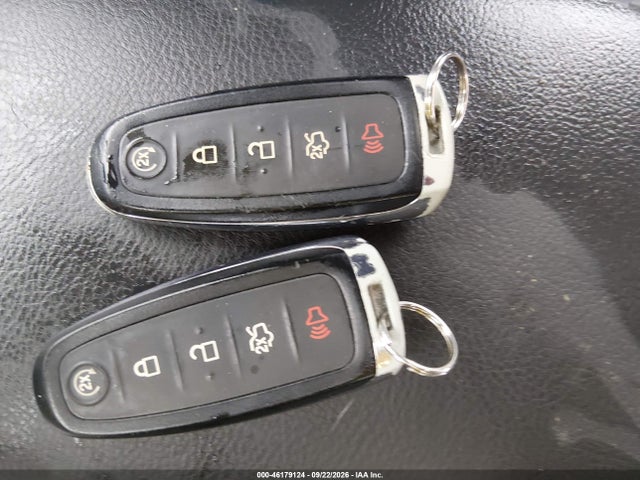 46179124 :رقم المزاد ، 1FADP3N24EL285662 vin ، 2014 Ford Focus Titanium مزاد بيع
