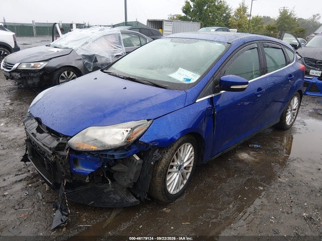 46179124 :رقم المزاد ، 1FADP3N24EL285662 vin ، 2014 Ford Focus Titanium مزاد بيع