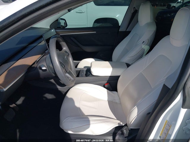 Продаж на аукціоні авто 2023 Tesla Model Y Awd/long Range Dual Motor All-wheel Drive, vin: 7SAYGDEE3PA083588, номер лоту: 46179167