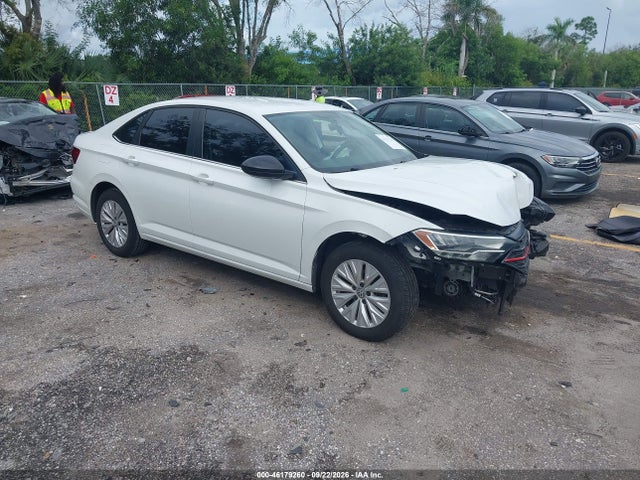46179260 :رقم المزاد ، 3VWCB7BU0KM255745 vin ، 2019 Volkswagen Jetta 1.4t R-line/1.4t S/1.4t Se مزاد بيع