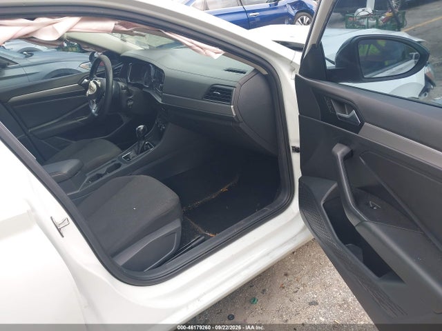 46179260 :رقم المزاد ، 3VWCB7BU0KM255745 vin ، 2019 Volkswagen Jetta 1.4t R-line/1.4t S/1.4t Se مزاد بيع