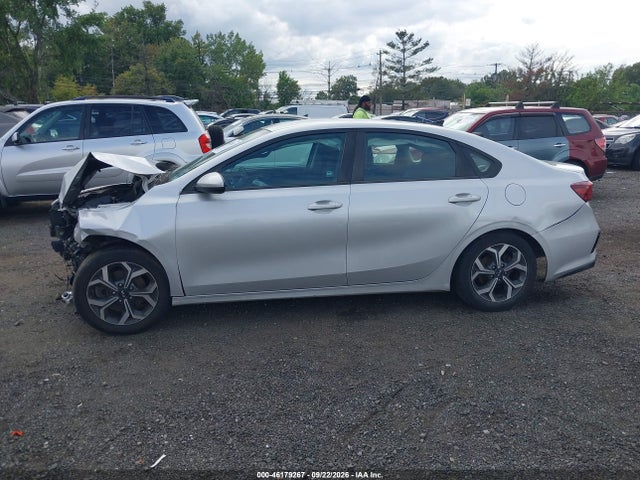 Продаж на аукціоні авто 2020 Kia Forte Lxs, vin: 3KPF24AD8LE144825, номер лоту: 46179267