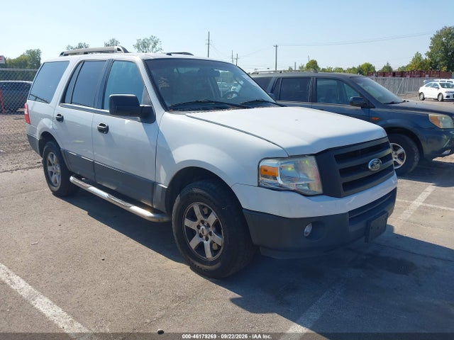 2013 Ford Expedition Xl მანქანა იყიდება აუქციონზე, vin: 1FMJU1G57DEF55113, აუქციონის ნომერი: 46179269