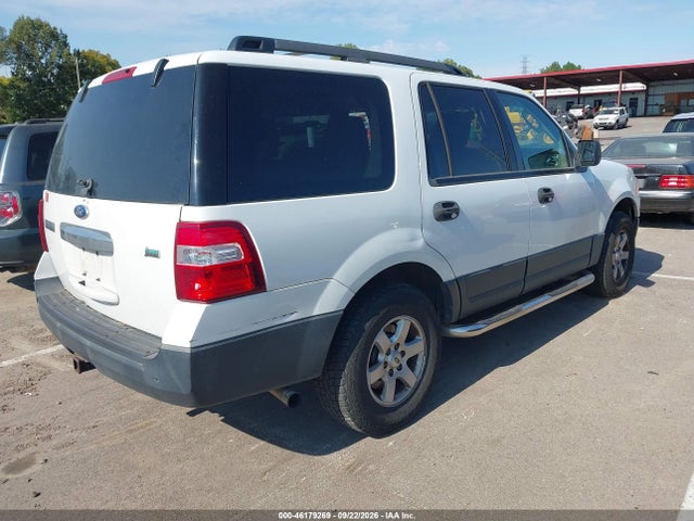2013 Ford Expedition Xl მანქანა იყიდება აუქციონზე, vin: 1FMJU1G57DEF55113, აუქციონის ნომერი: 46179269