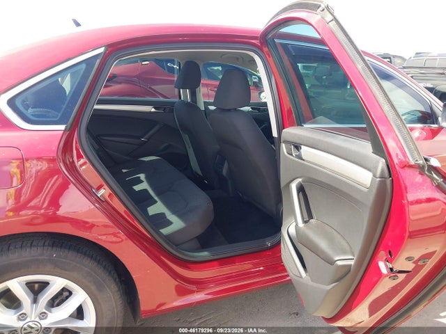 46179296 :رقم المزاد ، 1VWAT7A31GC026870 vin ، 2016 Volkswagen Passat 1.8t S مزاد بيع