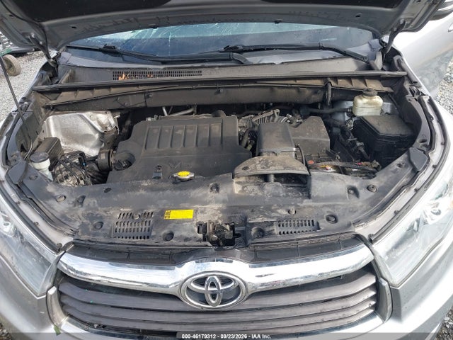 Aukcja sprzedaży 2015 Toyota Highlander Xle V6, vin: 5TDJKRFH2FS176053, numer aukcji: 46179312