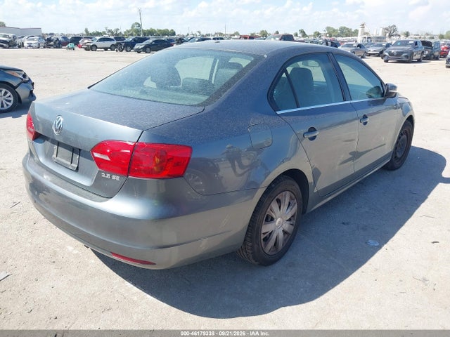 2013 Volkswagen Jetta 2.5l Se მანქანა იყიდება აუქციონზე, vin: 3VWDP7AJ7DM402921, აუქციონის ნომერი: 46179338