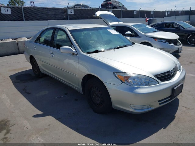46179341 :رقم المزاد ، JTDBE32K530196399 vin ، 2003 Toyota Camry Le مزاد بيع