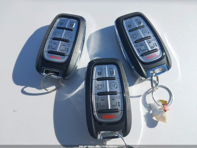 Aukcja sprzedaży 2017 Chrysler Pacifica Limited, vin: 2C4RC1GG7HR777929, numer aukcji: 46179351