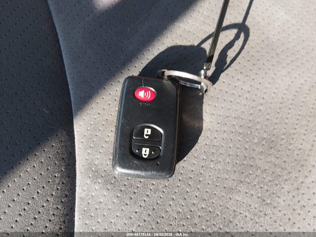 Продаж на аукціоні авто 2013 Toyota Prius Two, vin: JTDKN3DU8D1639221, номер лоту: 46179354