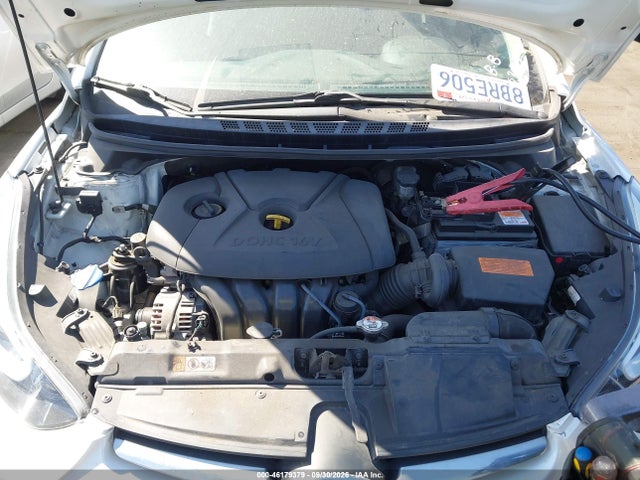 Продажа на аукционе авто 2015 Hyundai Elantra Se, vin: 5NPDH4AE7FH587160, номер лота: 46179379