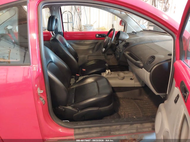 46179407 :رقم المزاد ، 3VWCC21C8XM441520 vin ، 1999 Volkswagen New Beetle Gls مزاد بيع