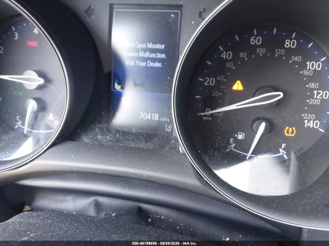 2018 Toyota C-hr Xle Premium მანქანა იყიდება აუქციონზე, vin: NMTKHMBXXJR038898, აუქციონის ნომერი: 46179416