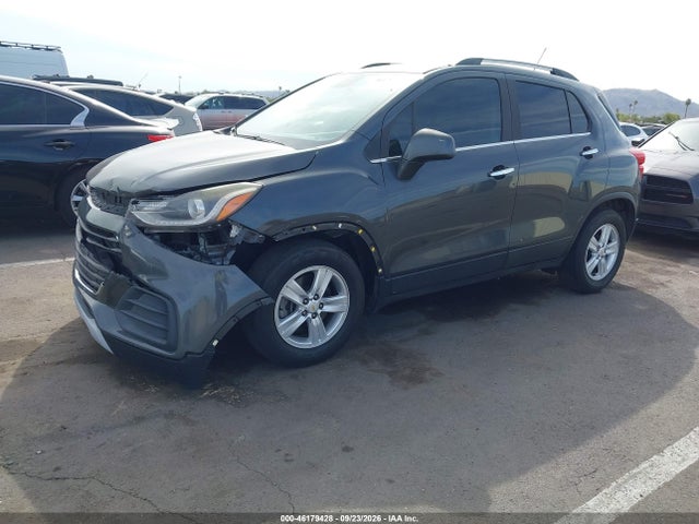 Chevrolet Trax Lt 2018 KL7CJLSB8JB591594 Image 2