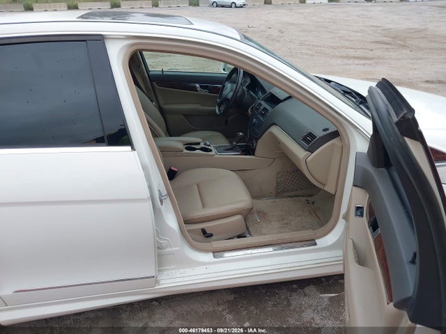 Продажа на аукционе авто 2010 Mercedes-benz C-class C 300 Sport/luxury 4matic, vin: WDDGF8BB6AR093068, номер лота: 46179453