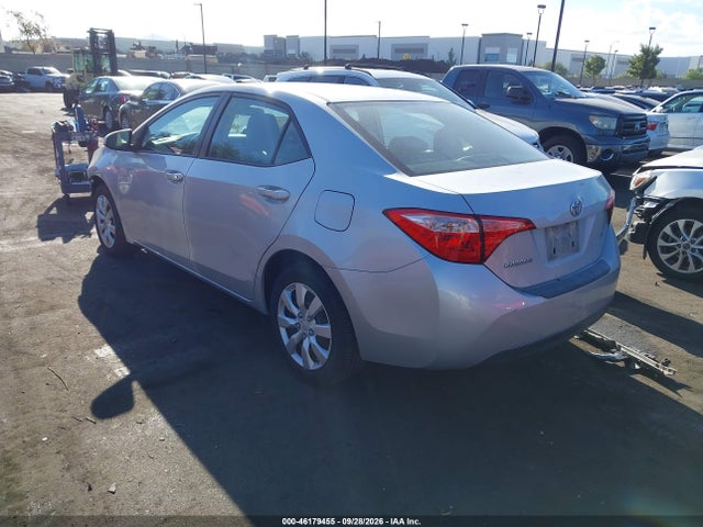 Toyota COROLLA LE 2017 5YFBURHE7HP707647 Image 3