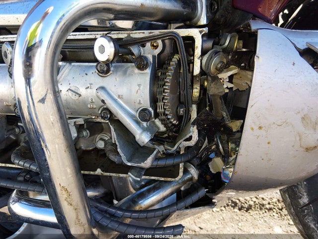 46179556 :رقم المزاد ، 1HFSC47055A410605 vin ، 2005 Honda Gl1800 مزاد بيع