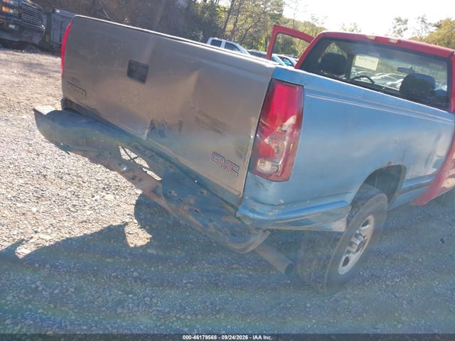 46179568 :رقم المزاد ، 1GTEC14W92Z275480 vin ، 2002 Gmc Sierra 1500 Standard مزاد بيع
