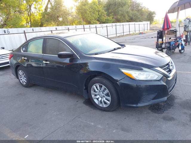 2016 Nissan Altima 2.5 S მანქანა იყიდება აუქციონზე, vin: 1N4AL3APXGN370786, აუქციონის ნომერი: 46179611