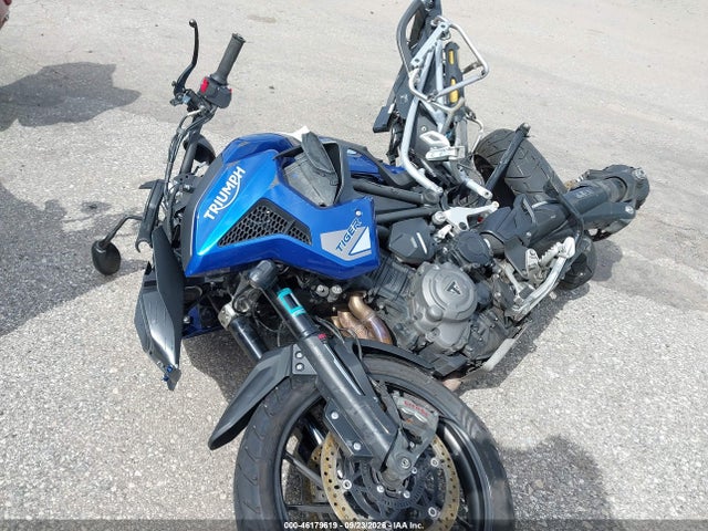 46179619 :رقم المزاد ، SMTP22V46PTAZ2020 vin ، 2023 Triumph Motorcycle Tiger 1200 Gt Pro مزاد بيع