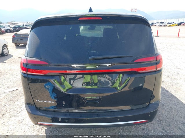 2C4RC1BG8VR562675 Chrysler Pacifica