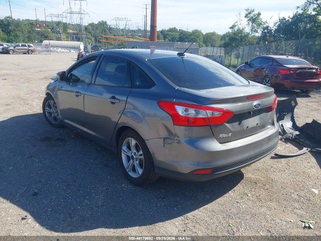 Ford FOCUS SE 2014 1FADP3F2XEL353140 Image 3