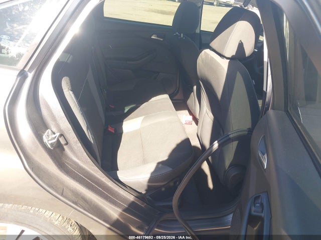Ford FOCUS SE 2014 1FADP3F2XEL353140 Image 8