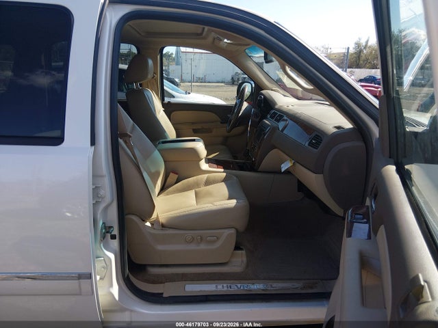 Aukcja sprzedaży 2010 Chevrolet Suburban 1500 Ltz, vin: 1GNUKKE38AR209212, numer aukcji: 46179703