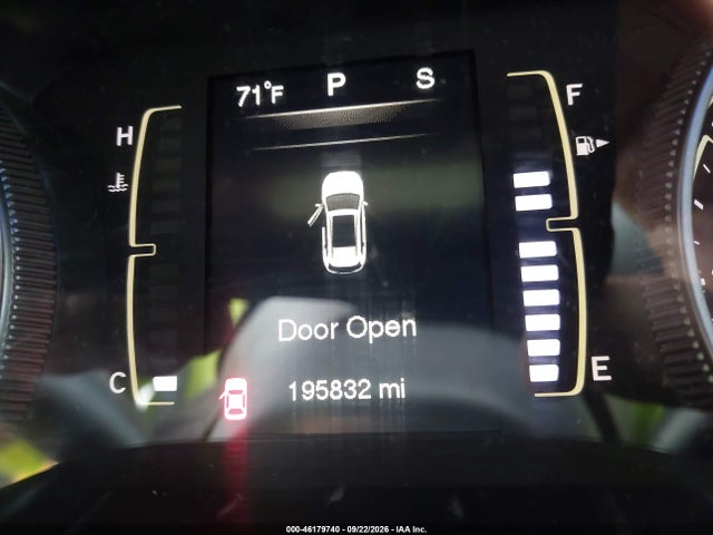 Продаж на аукціоні авто 2014 Jeep Cherokee Latitude, vin: 1C4PJMCS9EW252141, номер лоту: 46179740