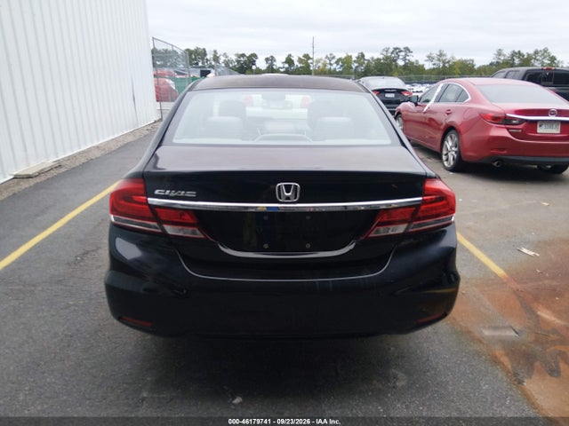 46179741 :رقم المزاد ، 19XFB2F55FE064084 vin ، 2015 Honda Civic Lx مزاد بيع