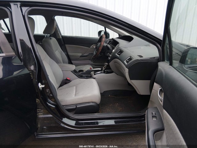 46179741 :رقم المزاد ، 19XFB2F55FE064084 vin ، 2015 Honda Civic Lx مزاد بيع
