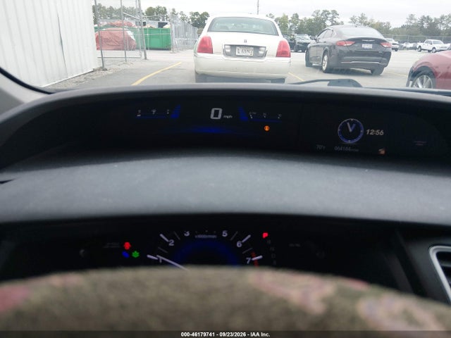 46179741 :رقم المزاد ، 19XFB2F55FE064084 vin ، 2015 Honda Civic Lx مزاد بيع