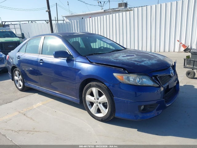 46179753 :رقم المزاد ، 4T1BF3EK4BU615113 vin ، 2011 Toyota Camry Se مزاد بيع